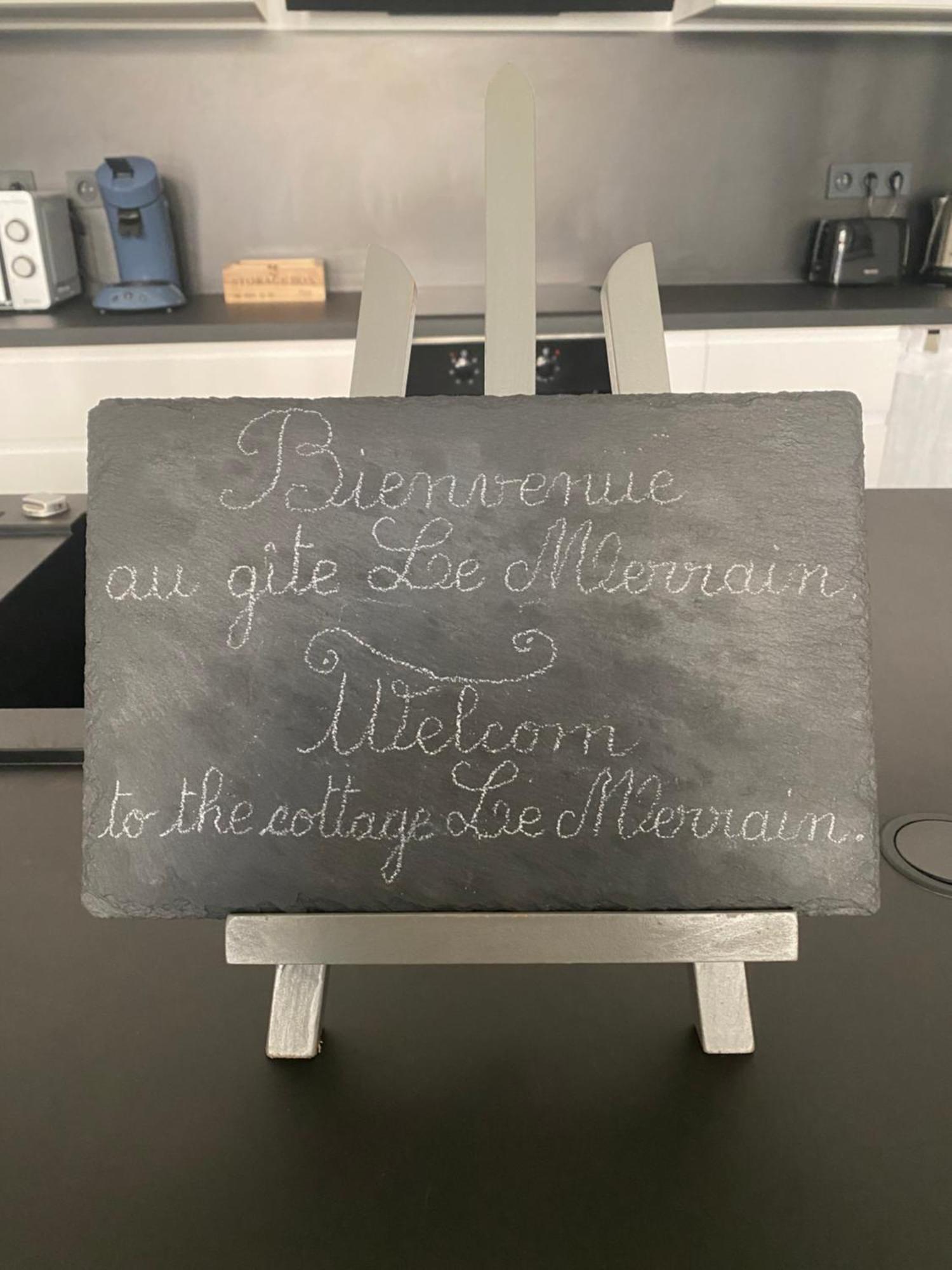 Le Merrain Plein Coeur De Apartment Chablis